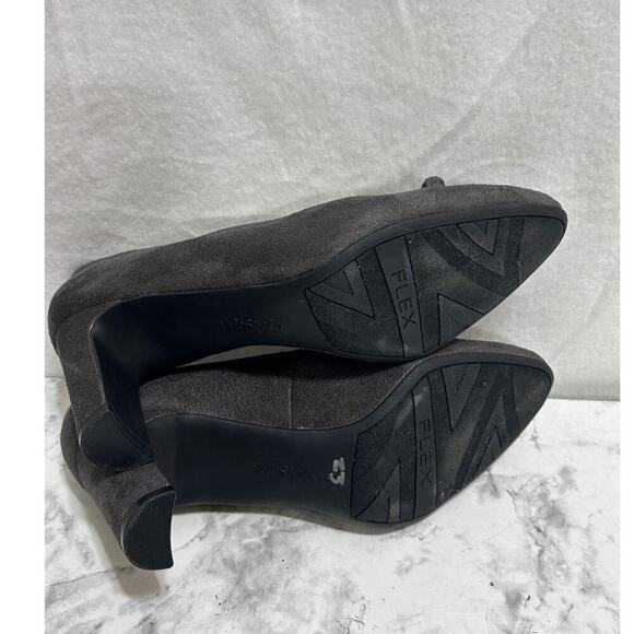 Lifestride Gianna Pumps 9W Gray Heels Comfort Microsuede Almond Toe Slip On - Picture 6 of 9